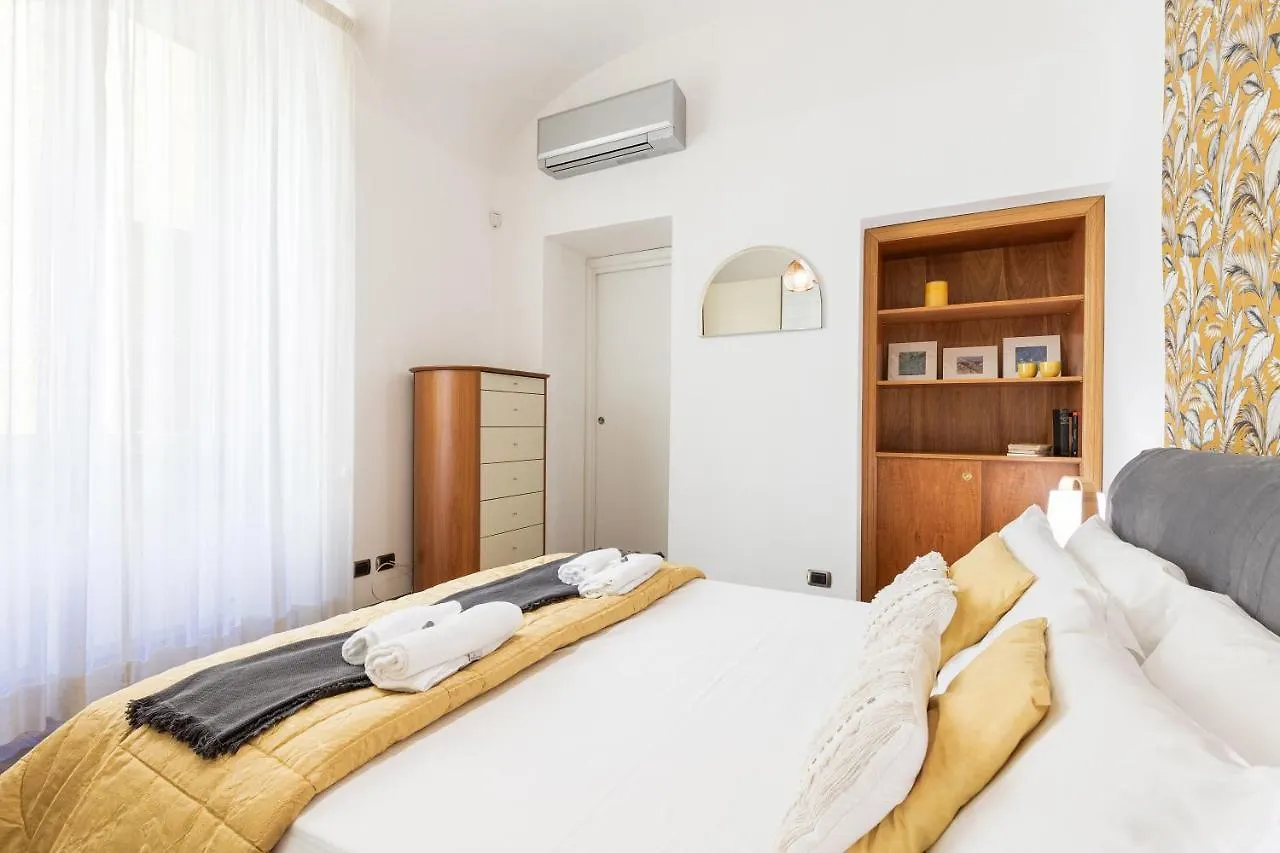 Rome As You Feel - Santamaura Vatican Apartment